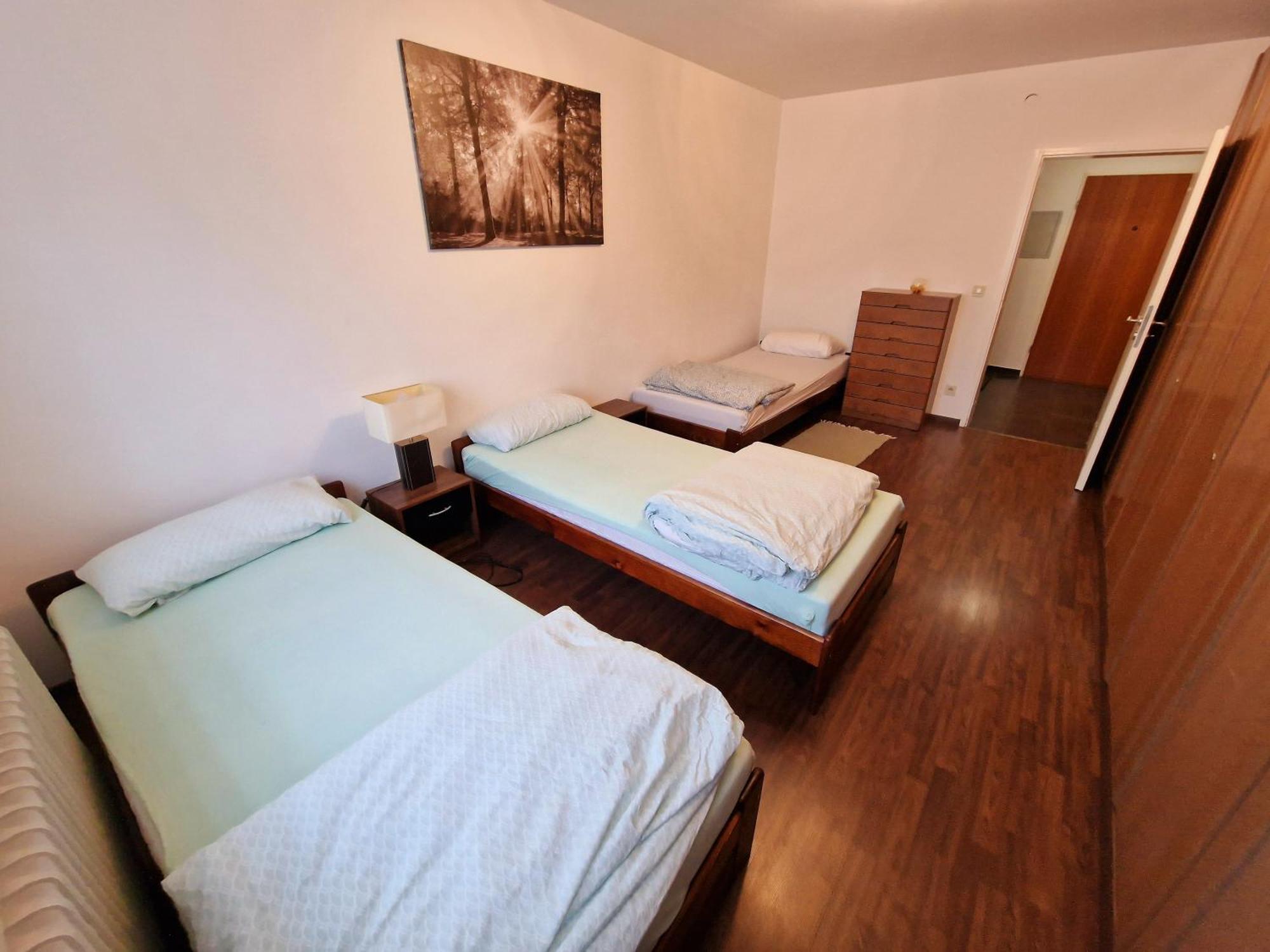 2-Zimmer Messe-Apartment Nbg-Langwasser 60Qm Nuremberg Bagian luar foto