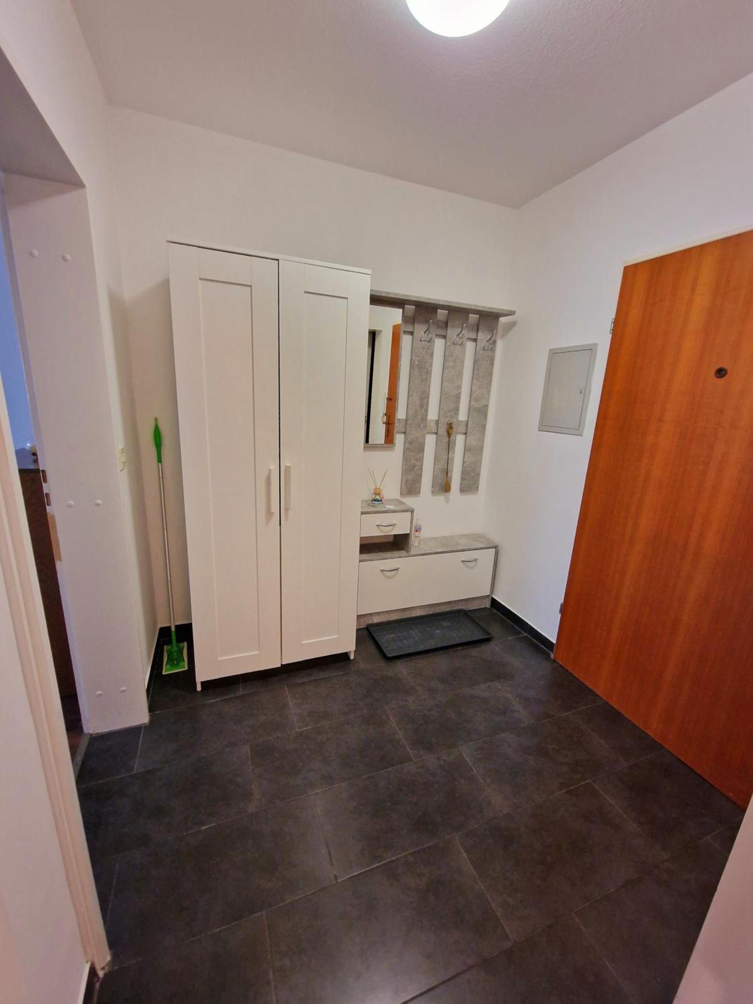 2-Zimmer Messe-Apartment Nbg-Langwasser 60Qm Nuremberg Bagian luar foto